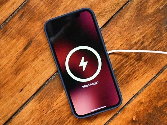 浑江苹果手机维修分享iPhone 12可以随便充电吗 